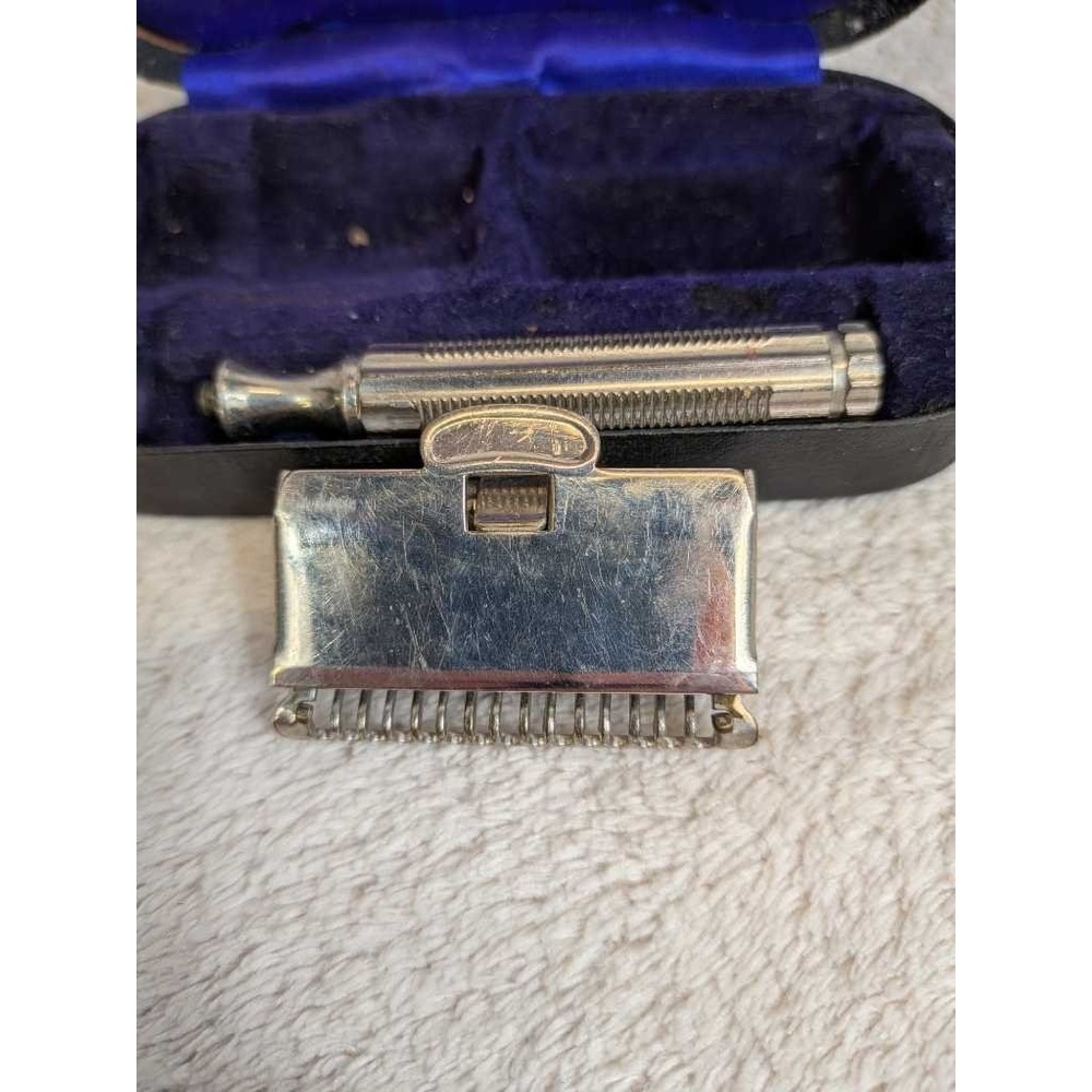 GEM Double Edge‎ Safety Razor and Case Vintage Straight Razor Shaving Set - Picture 5 of 9
